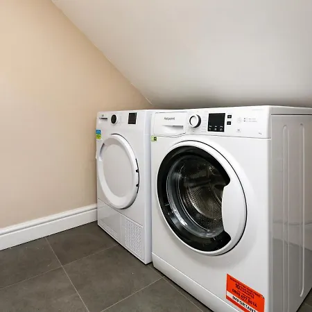 Apartment Saville Street *